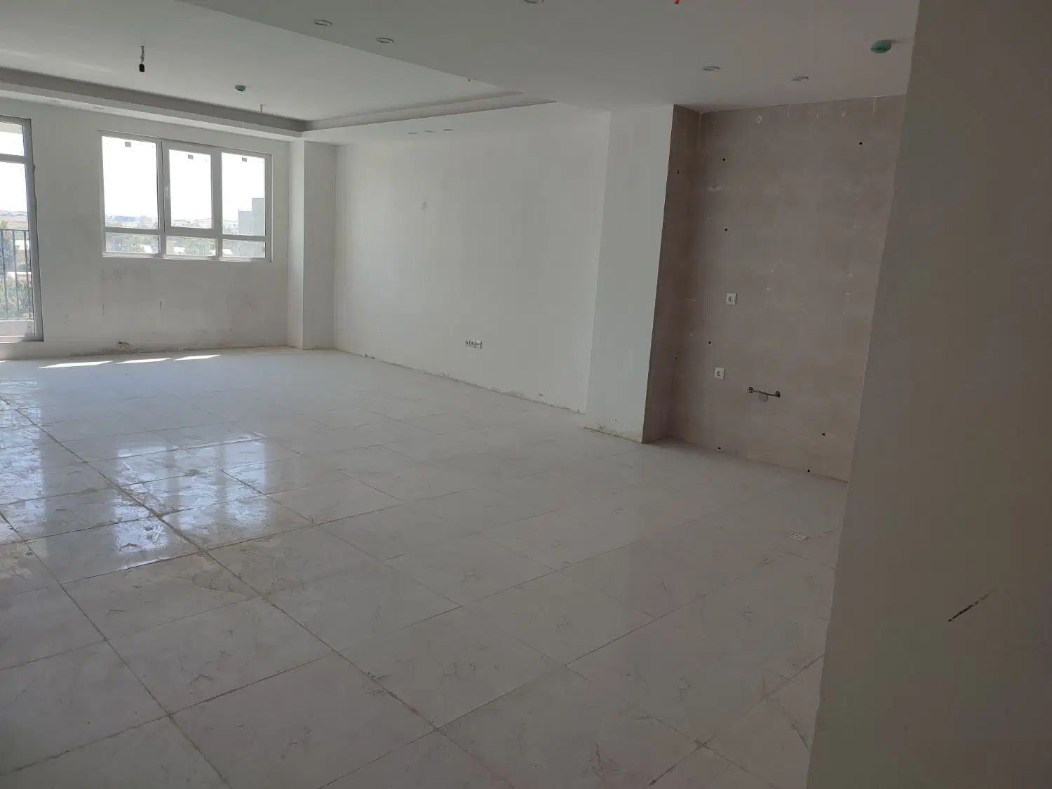 آپارتمان ۱۱۵متر / میزبان آفتاب / مناسب سخت پسندان|اجارهٔ آپارتمان|کرج, کیانمهر|دیوار