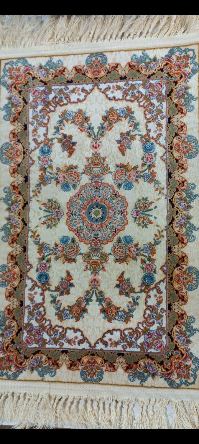 دوعددفرش ۱۲متری ویک ۶متری ۱۲۰۰ شانه|فرش|چهاردانگه (تهران), |دیوار