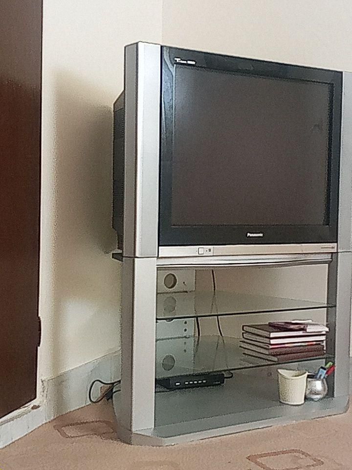 تلویزیون پاناسونیک|تلویزیون و پروژکتور|قم, پردیسان|دیوار