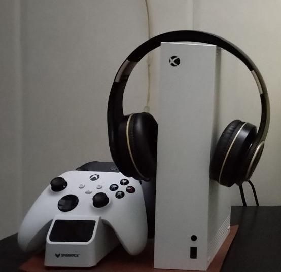 xbox series s|کنسول، بازی ویدئویی و آنلاین|قم, زنبیل آباد|دیوار