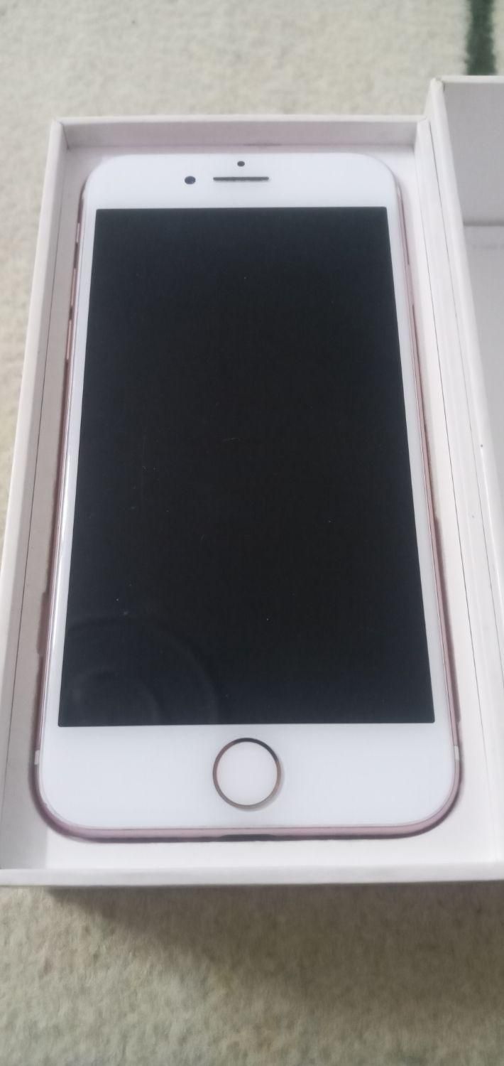 اپل iPhone 7 با حافظهٔ ۱۲۸ گیگابایت|موبایل|تهران, فدک|دیوار