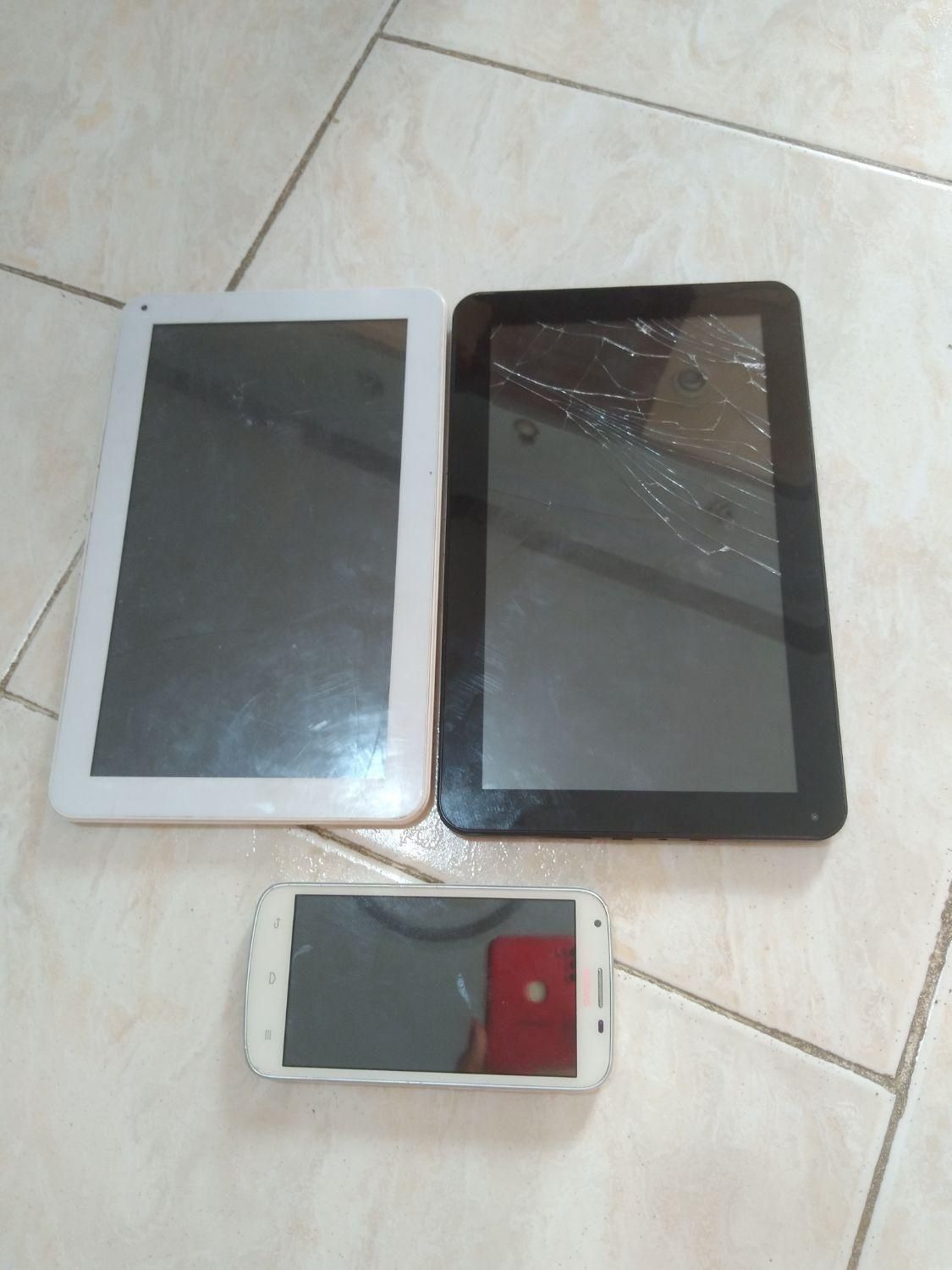 تبلت گوشی،هدفون|حراج|فردیس, منظریه|دیوار