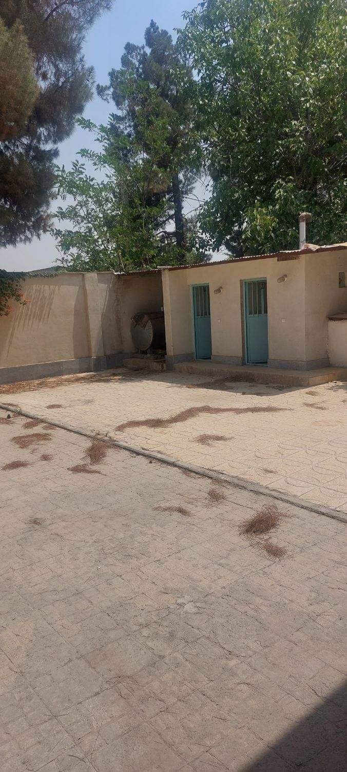 سالن و محوطه ۷۵۰ متری خوش قیمت|فروش دفتر صنعتی، کشاورزی، تجاری|کرج, کمال‌شهر|دیوار