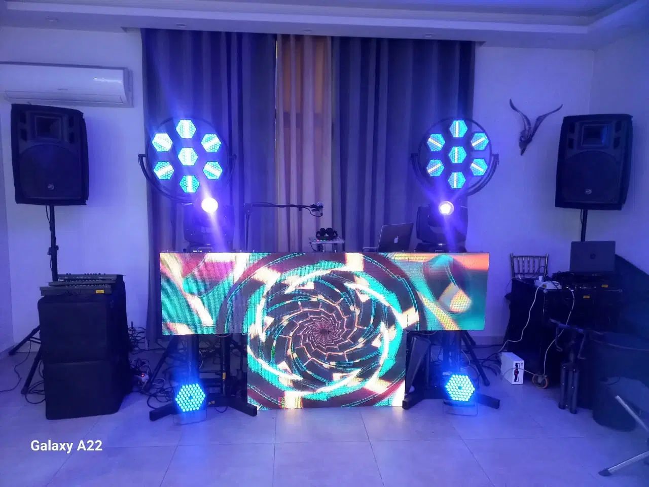 اجاره باند فلشخور ev اکو دایناکورد دیجی DJ ارکستر|خدمات پذیرایی، مراسم|تهران, مهرآباد جنوبی|دیوار
