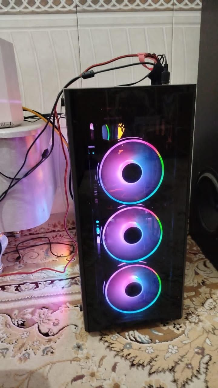 معاوضه کیس گیمینگ با ps5یا iphone 13pro ب بالا|رایانه رومیزی|آبادان, |دیوار