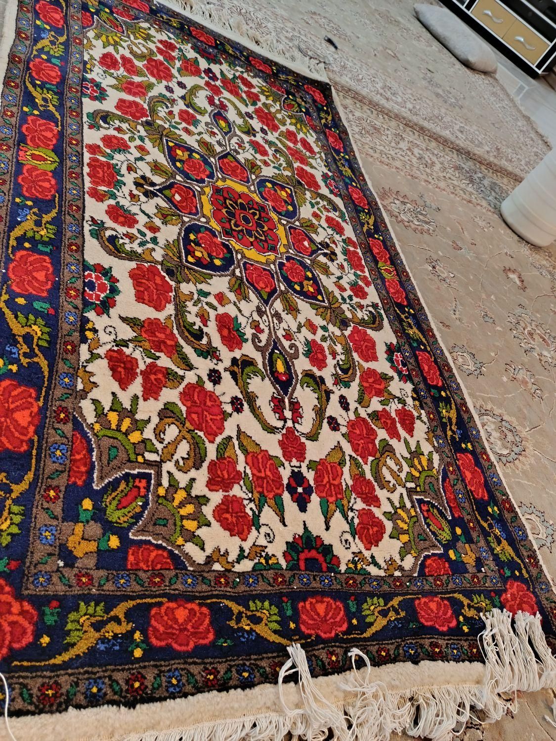 فرش دست بافت|فرش|کرمانشاه, |دیوار