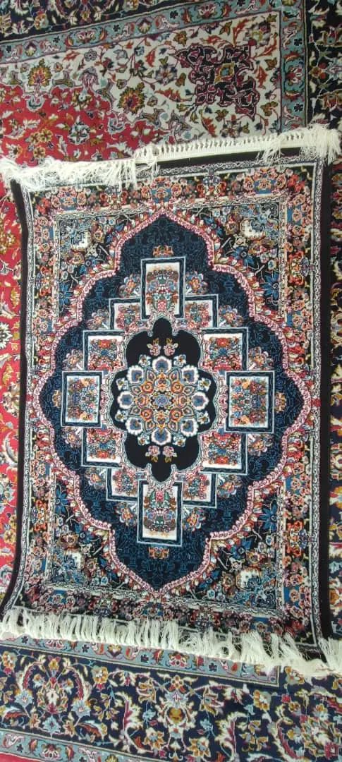 دو تخته کناره یک متری|فرش|تهران, افسریه شمالی|دیوار