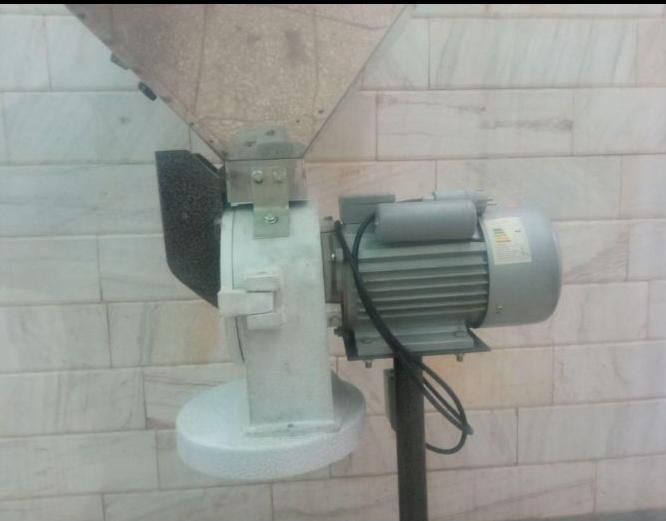 آسیاب نیمه صنعتی توس شکن TS2400|ماشین‌آلات صنعتی|قم, تولید دارو و یخچال|دیوار