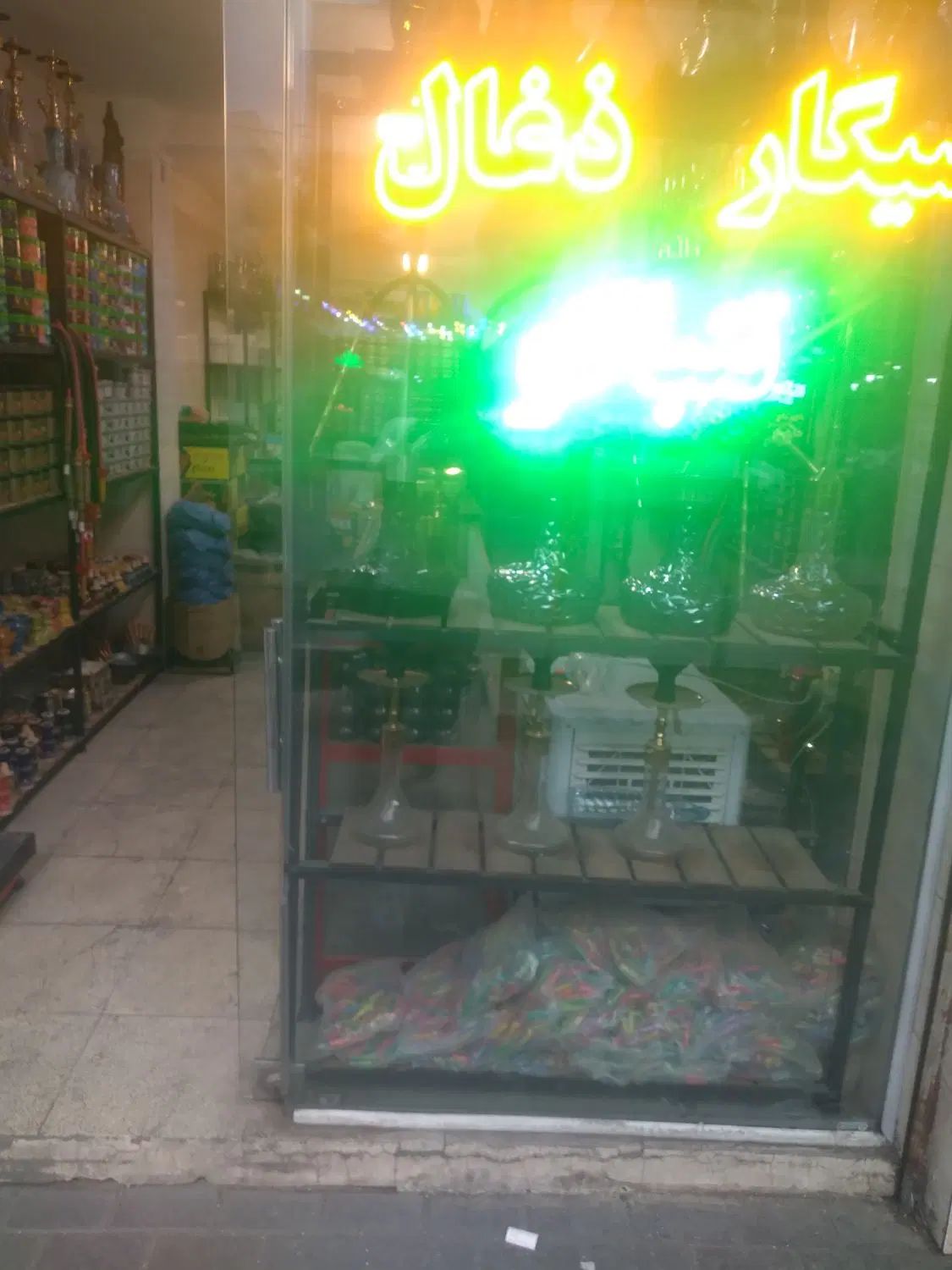 اجاره مغازه ۳۰ متری در نازی‌آباد|اجارهٔ مغازه و غرفه|تهران, نازی‌آباد|دیوار