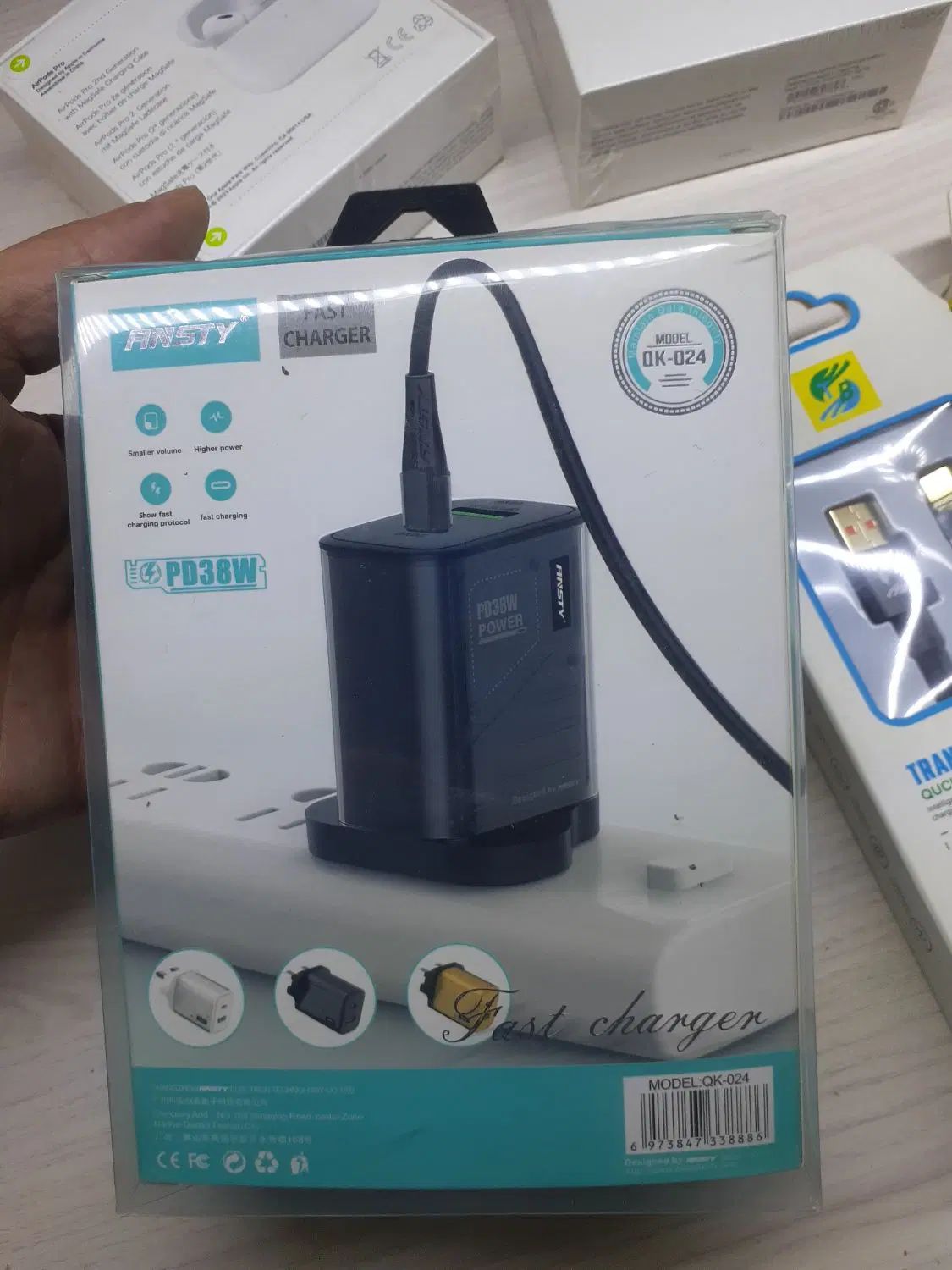 شارژر ایفون و کابل تایپ سی و ایفون و پاوربانک|لوازم جانبی موبایل و تبلت|کارون, |دیوار