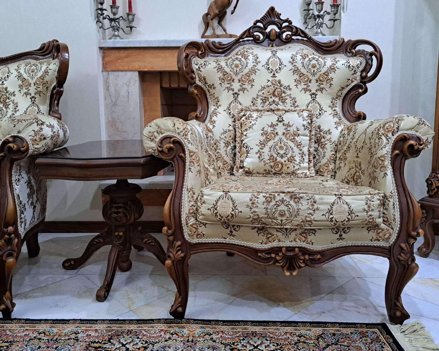 مبلمان استیل هفت نفره به همراه نهار خوری|مبلمان خانگی و میز عسلی|تهران, مجیدیه|دیوار