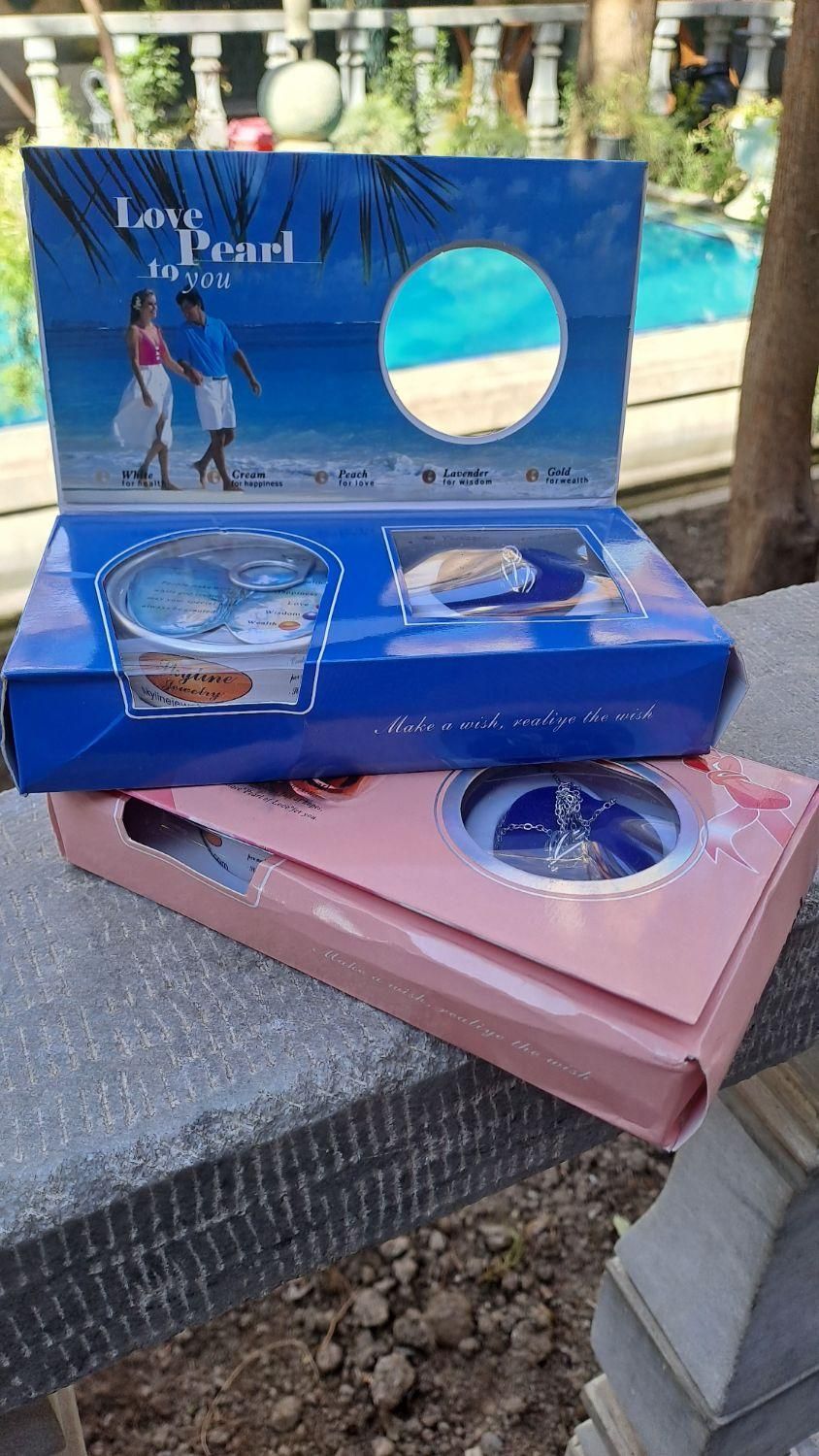 گردنبند مروارید عشق|بدلیجات|اصفهان, نقش جهان|دیوار