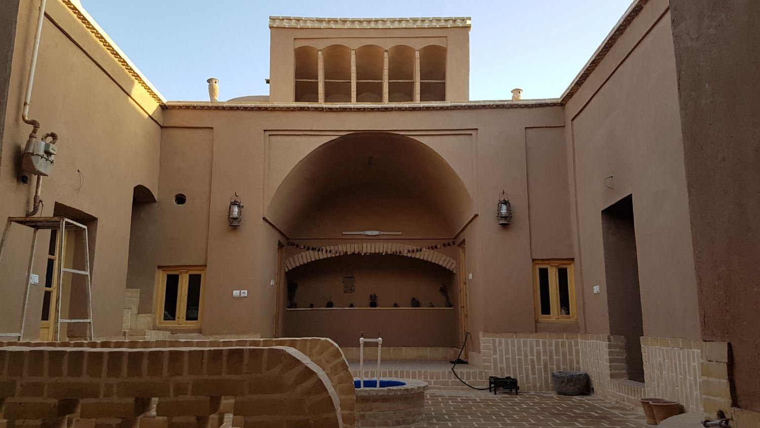 خانه دربست سنتی|اجارهٔ کوتاه‌مدت آپارتمان و سوئیت|اردکان, |دیوار