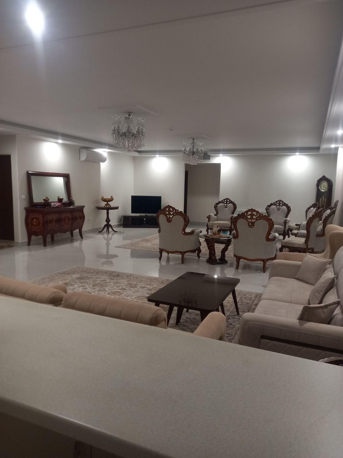 فروش آپارتمان ۲۰۰ متری ۳ خوابه در دولت‌آباد|فروش آپارتمان|تهران, دولت‌آباد|دیوار