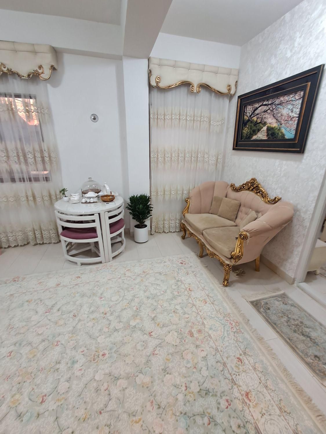 فروش آپارتمان طبقه اول مستقل با پارگینک در یاسر|فروش آپارتمان|لاهیجان, طالقانی|دیوار