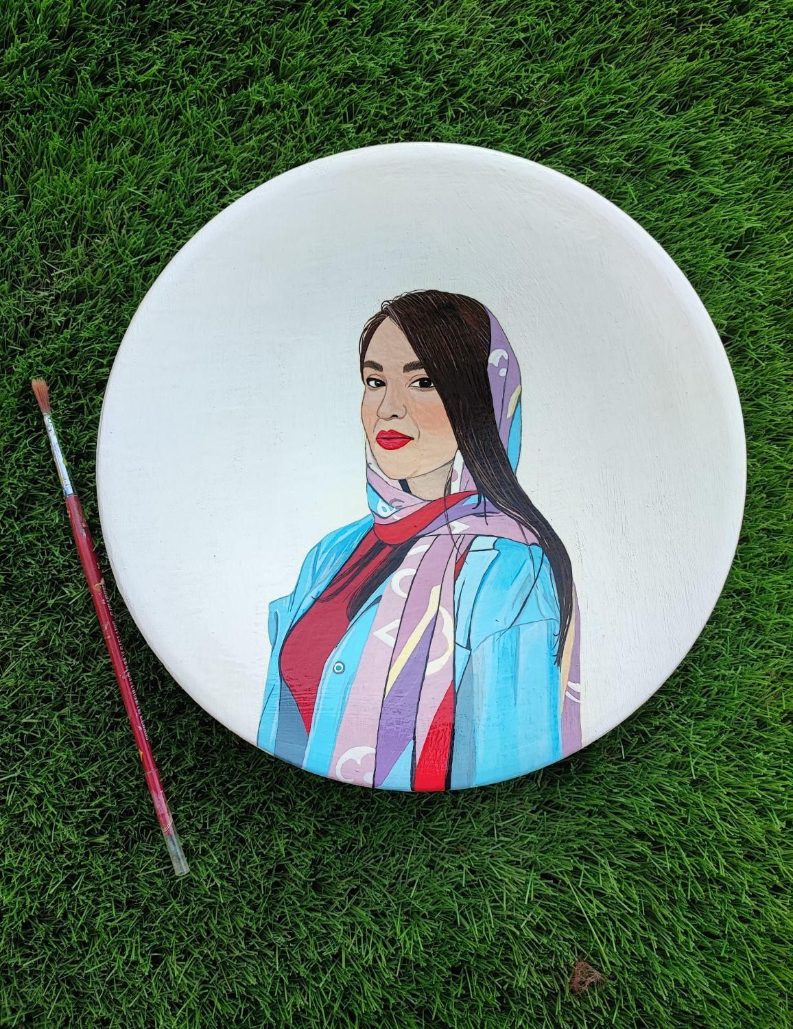 نقاشی چهره روی سفال مناسب هدیه،دکور منزل و محل کار|تابلو، نقاشی، عکس|لاهیجان, انقلاب|دیوار
