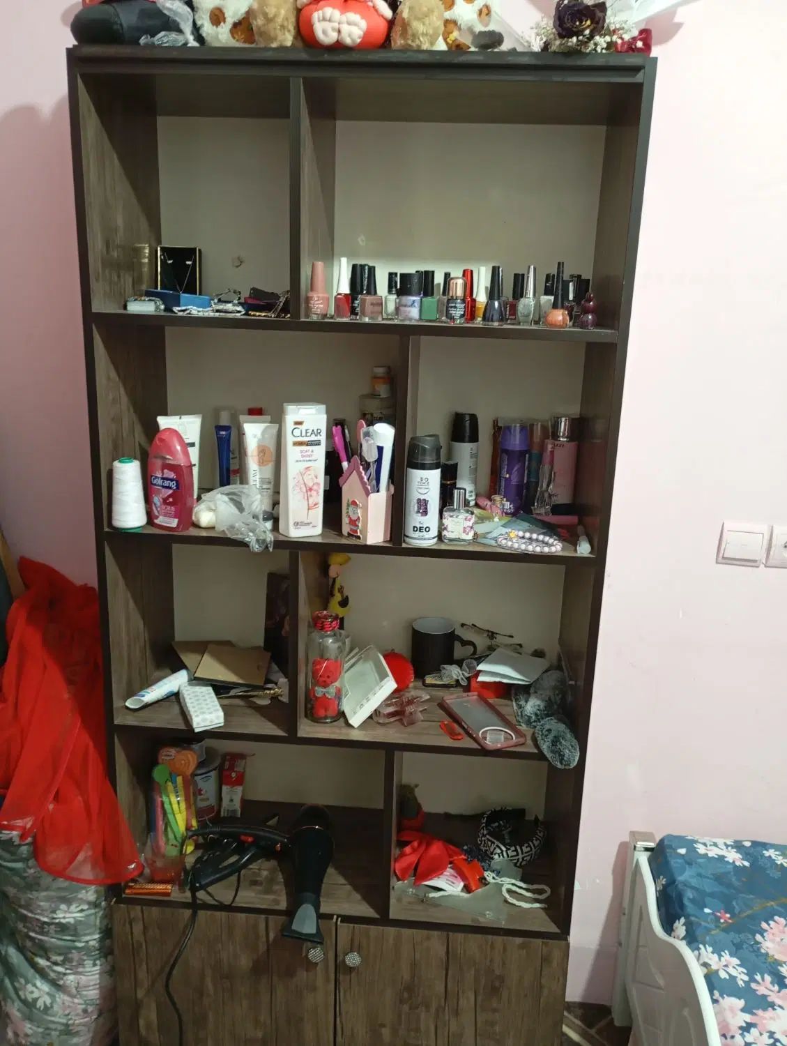 کتابخانه نو‌ بدون ضربه قیمت 2میلیون تخفیف هم دارد|کتابخانه، شلف، قفسه‌های دیواری|بم, |دیوار