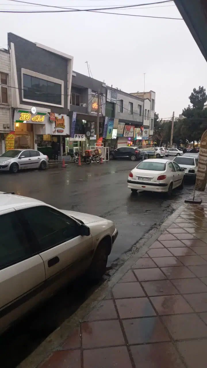 زیرپله ۳ متری گوهردشت رستاخیز دکتر حسابی|فروش مغازه و غرفه|کرج, گوهردشت|دیوار
