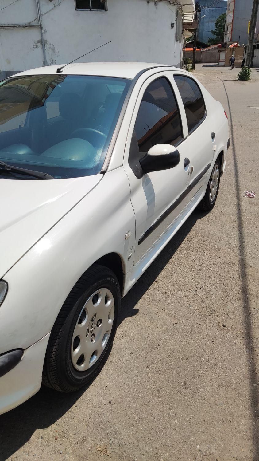 پژو 206 SD V8، مدل ۱۳۹۵|خودرو سواری و وانت|رشت, یخسازی|دیوار