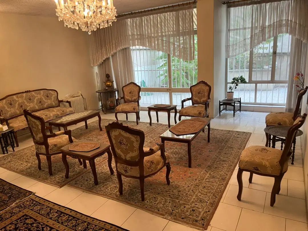 سهروردی شمالی تاپ لوکیشن 220متر4خواب 50مترحیاط|اجارهٔ آپارتمان|تهران, عباس‌آباد|دیوار