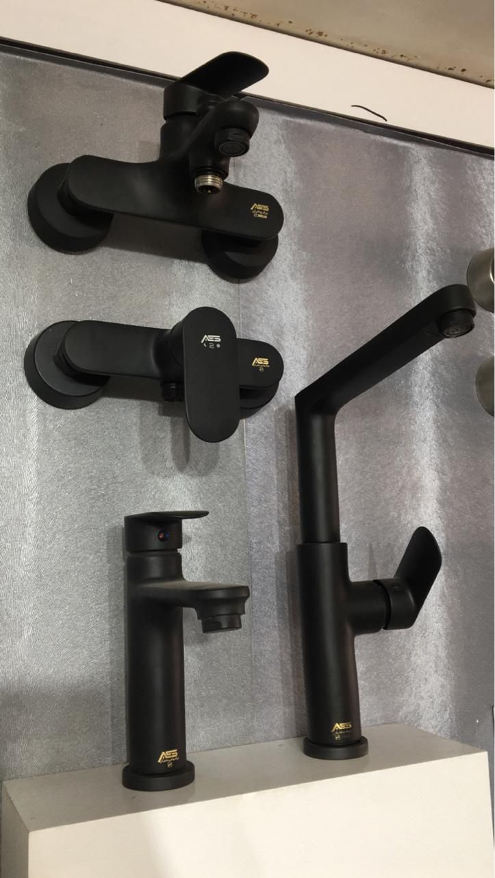 /عمده/تک/ شیرالات مشکی  مانلی کرومات طلامات/ تخفیف|لوازم سرویس بهداشتی|تهران, تهرانسر شرقی|دیوار