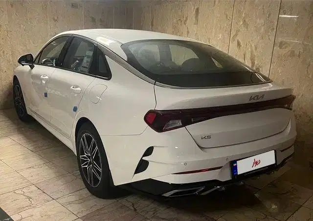 کیا کی 5 - KIA K5 2023 صفر کیلومتر  سفید|خودرو سواری و وانت|تهران, شهرک هما|دیوار