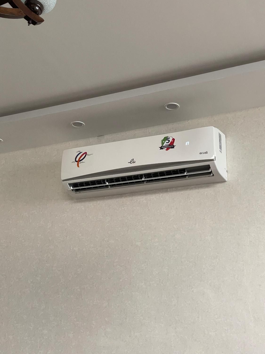 نصب،تعمیر،فروش،شارژگاز اسپلیت،داکت اسپلیت وفن کویل|کولر گازی و فنکوئل|کرمان, |دیوار