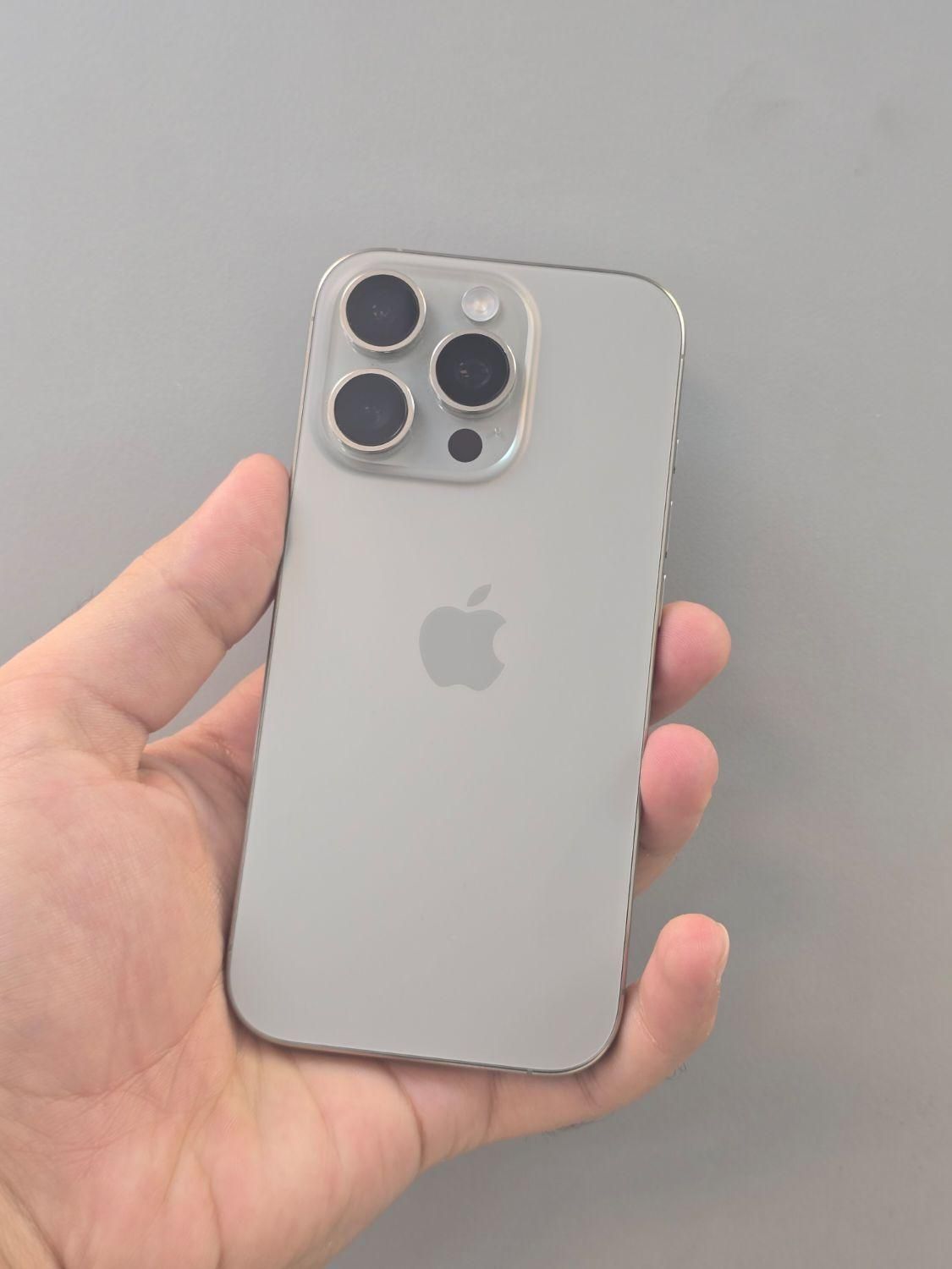 اپل iPhone 16 Pro با حافظهٔ ۲۵۶ گیگابایت|موبایل|مشهد, احمدآباد|دیوار
