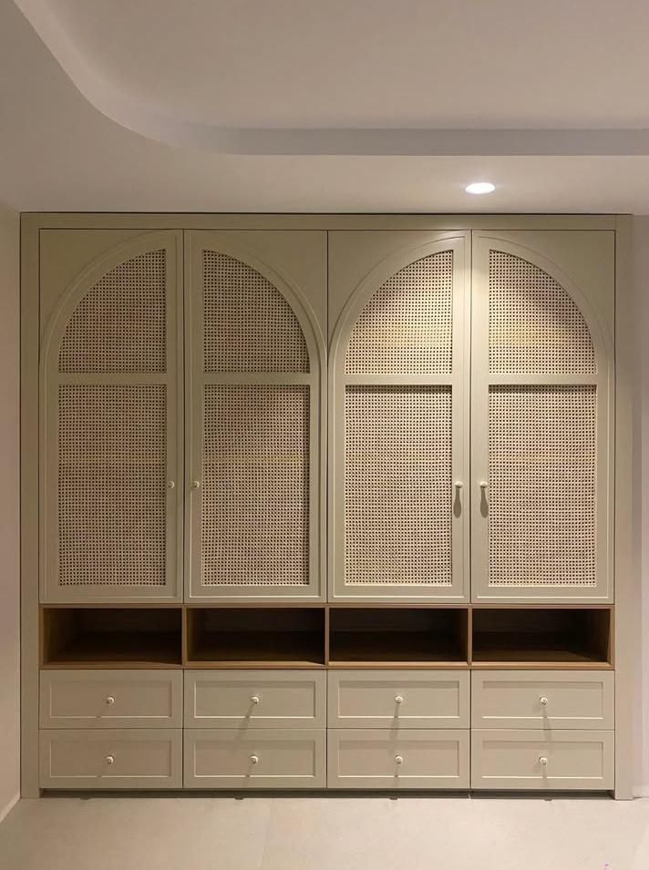 کابینت .کمد دیواری نئوکلاسیک روکش چوب .انزو ،حصیری|جاکفشی، کمد، دراور|بیرجند, |دیوار