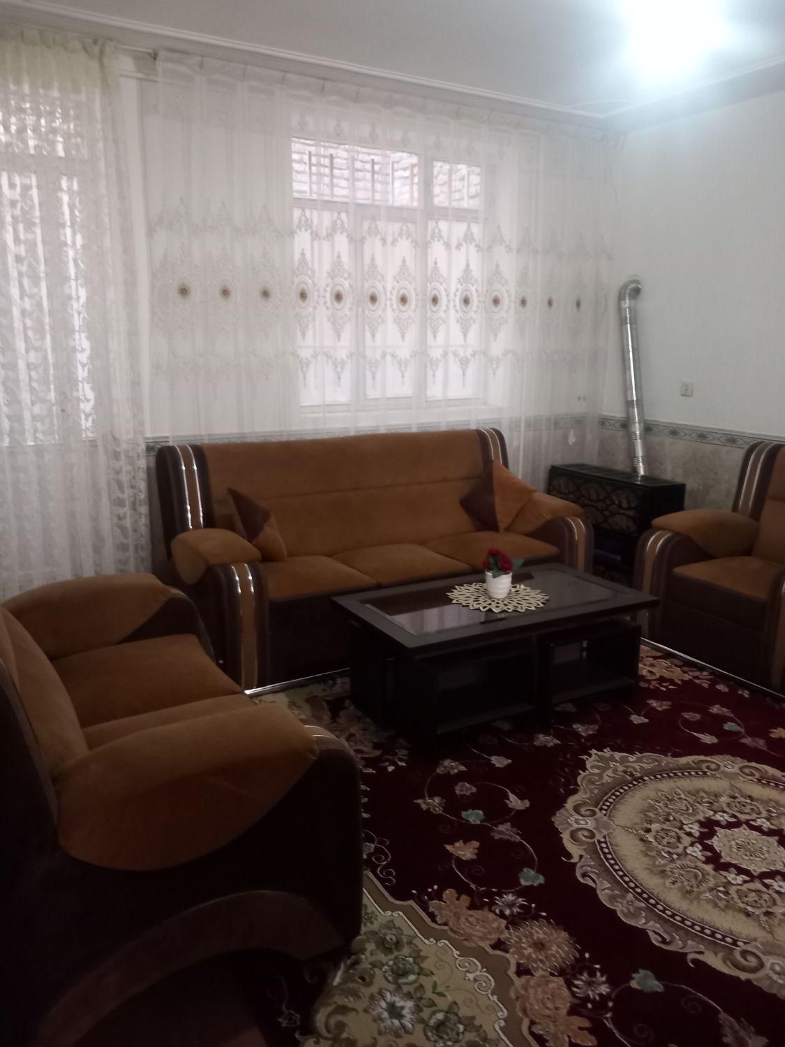 اجاره سوییت دربست روزانه هفتگی|اجارهٔ کوتاه‌مدت آپارتمان و سوئیت|همدان, |دیوار
