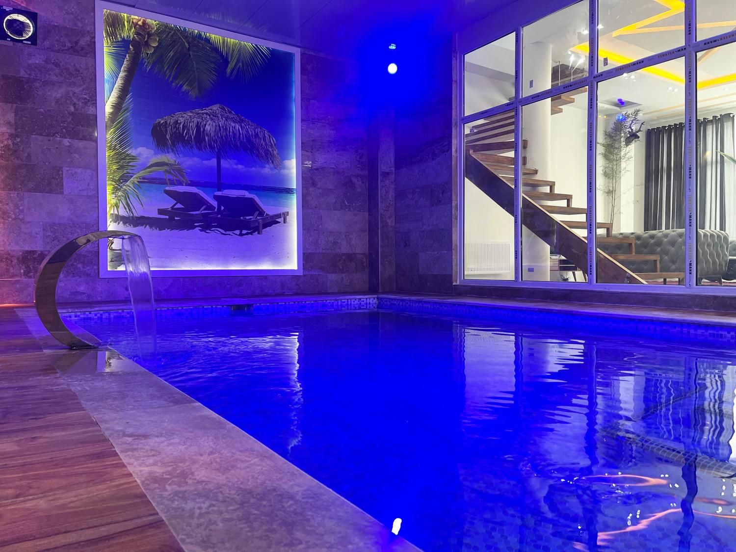 رزرو ویلا استخردار شهرکی بحـری لنـد|اجارهٔ کوتاهمدت ویلا و باغ|رشت, دیلمان|دیوار