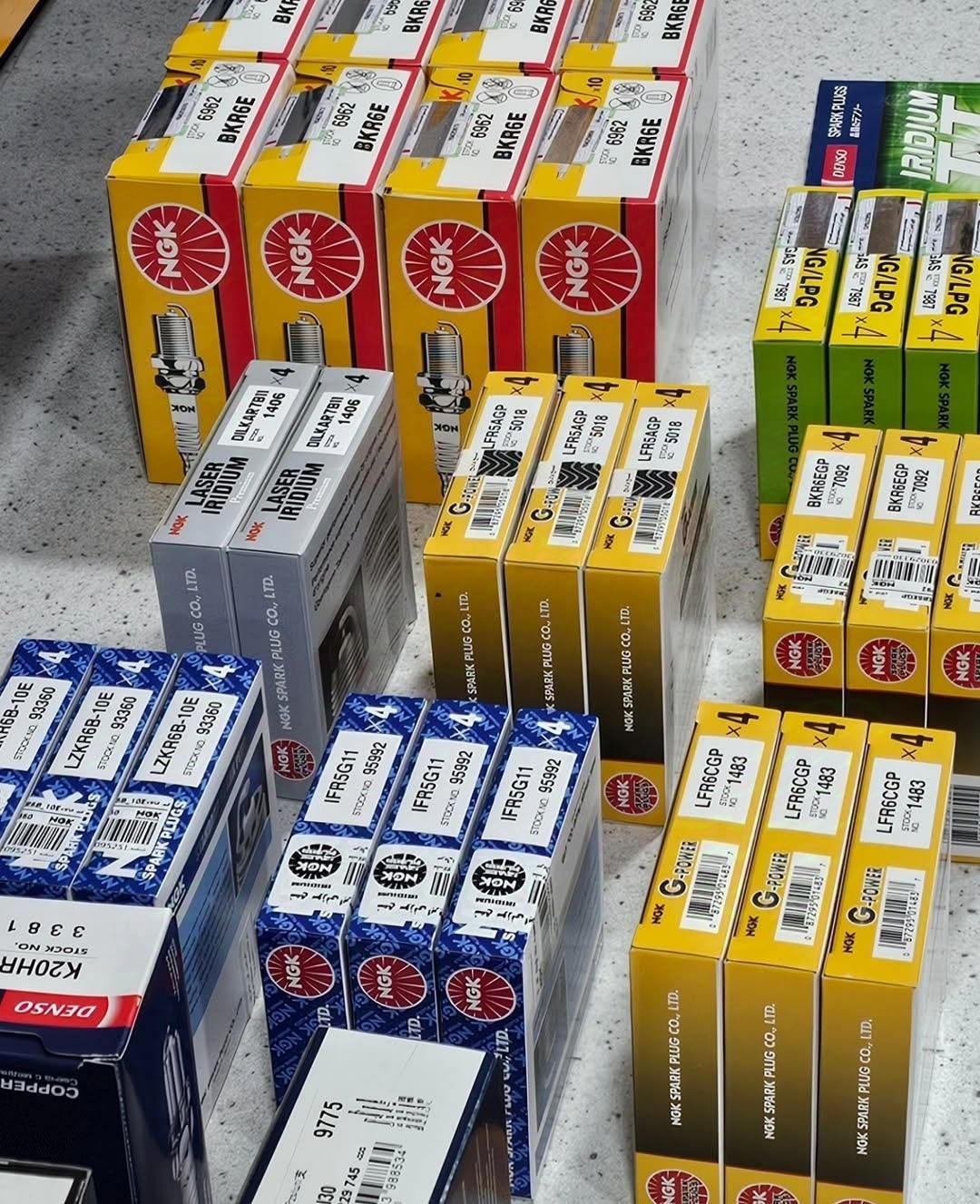 شمع خودرو اصل NGK و BOSCH پژو پراید وایر ۲۰۶|قطعات یدکی و لوازم جانبی|تهران, تسلیحات|دیوار