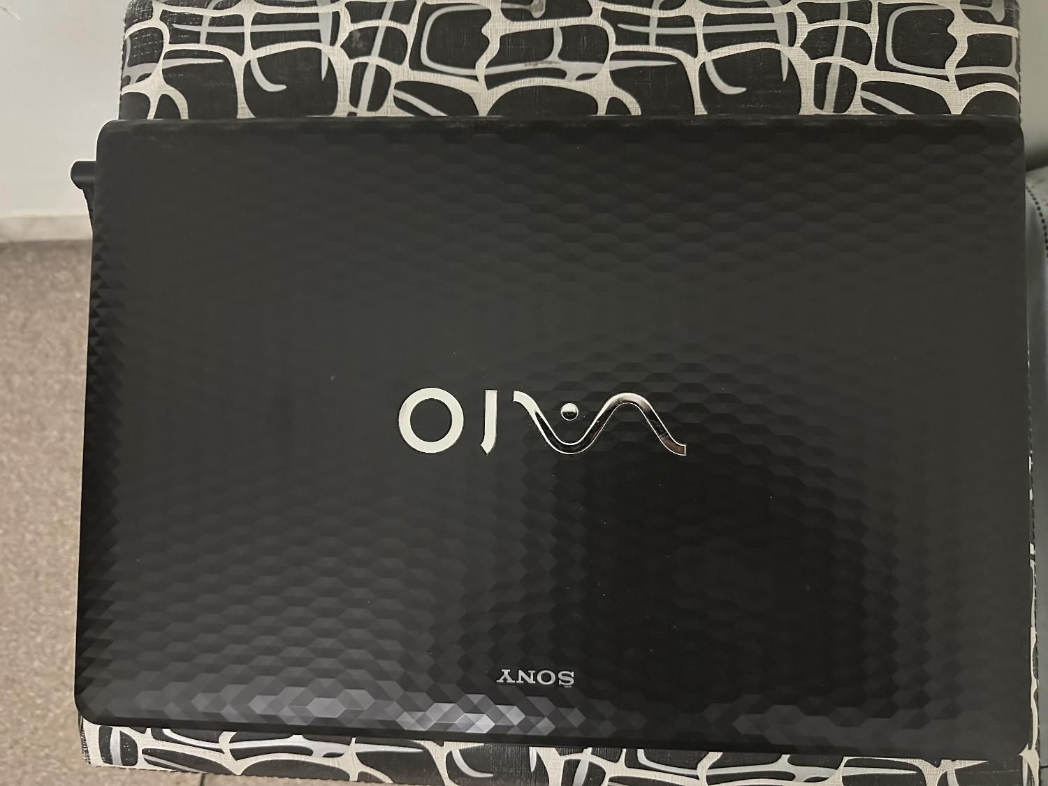 لپ تاپ قدیمی سونی sony|رایانه همراه|شیراز, فرهنگ شهر|دیوار