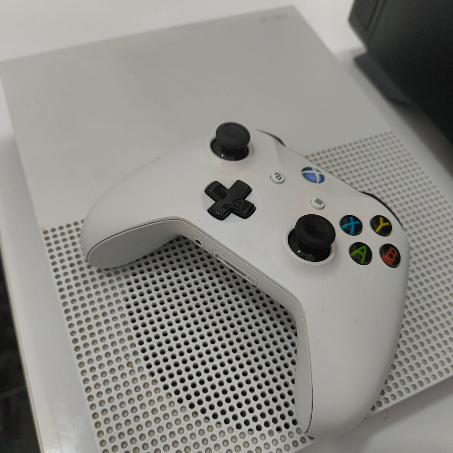 Xbox one s|کنسول، بازی ویدئویی و آنلاین|سرپل ذهاب, |دیوار