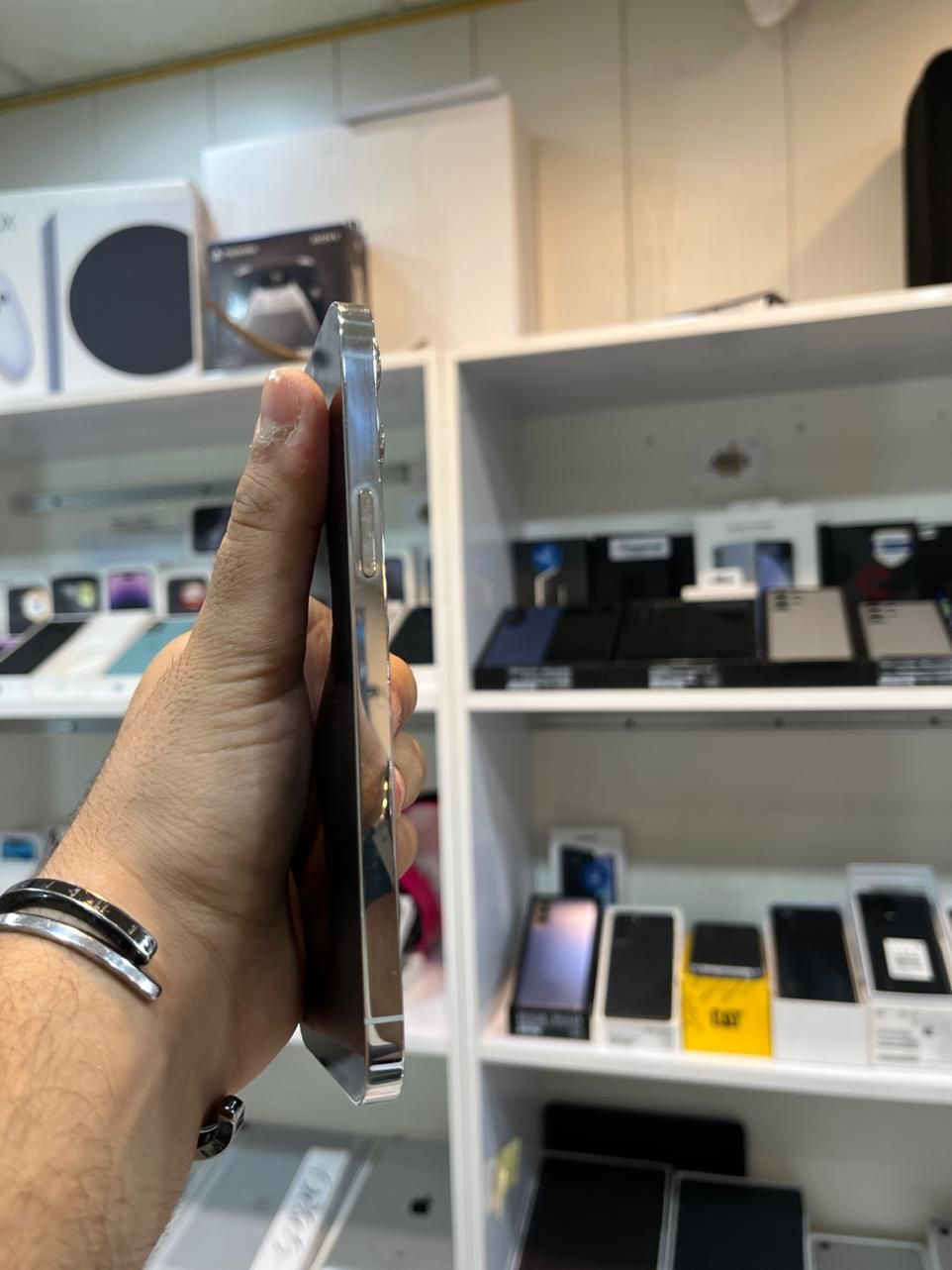 Iphone12pro max zaa 256|موبایل|کرج, کوی امامیه|دیوار