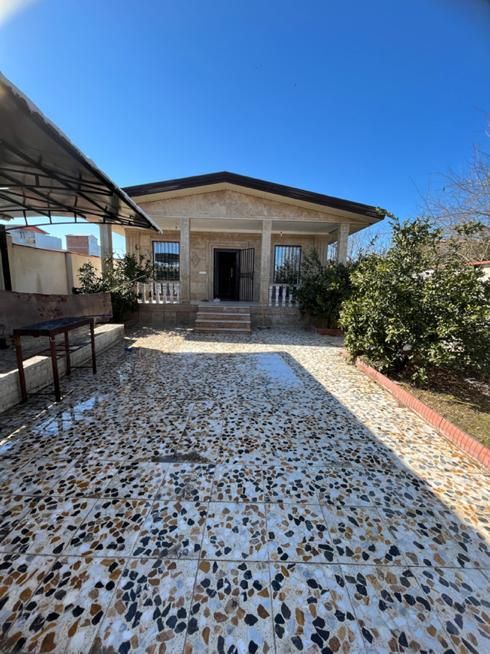 فروش ویلا باغ ۵۰۰ متری مرکزشهر کیاکلا|فروش خانه و ویلا|کیاکلا, |دیوار