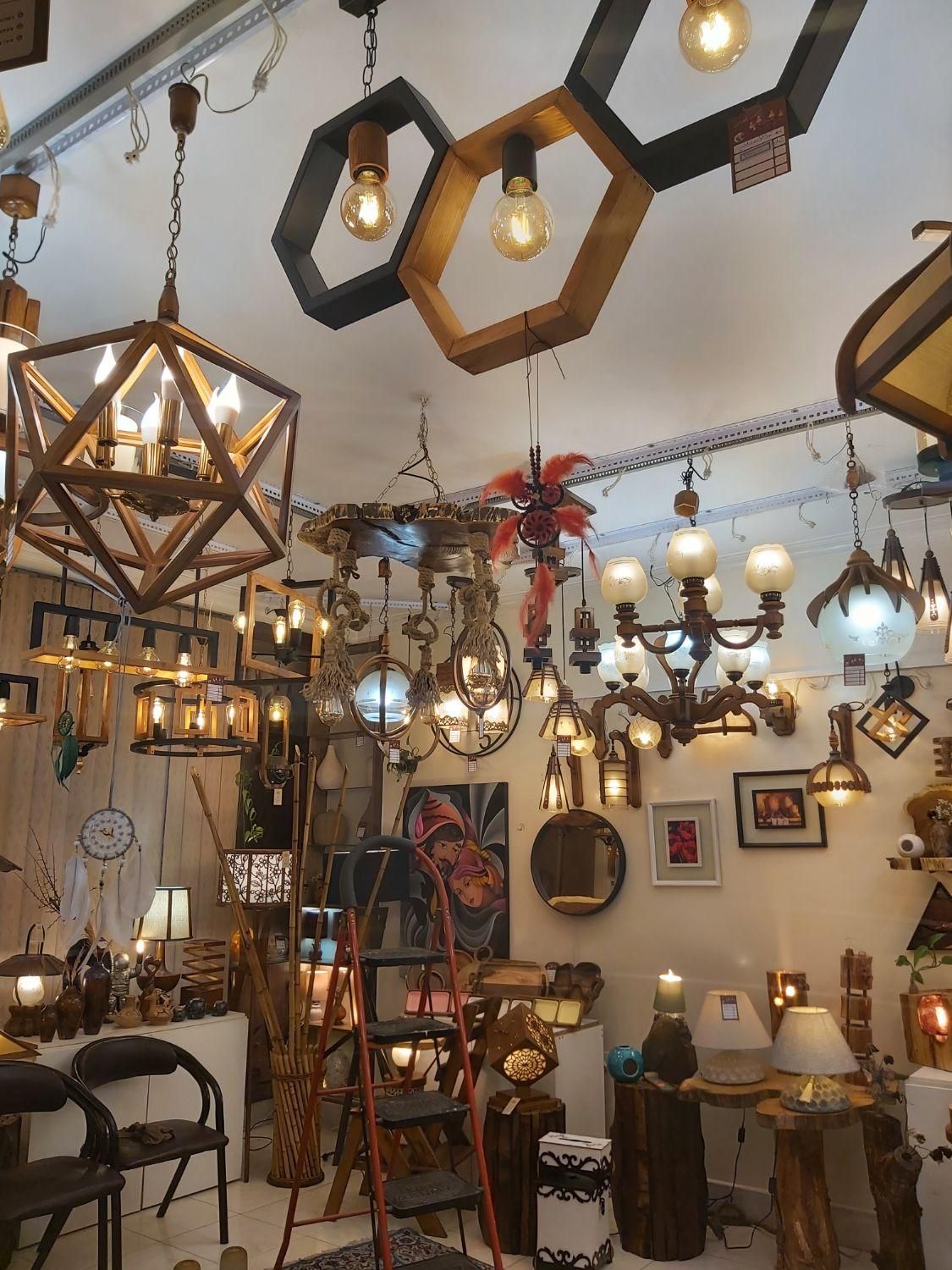 لوستر مدرن چوب و فلز|لوستر و چراغ آویز|اصفهان, مصلی|دیوار