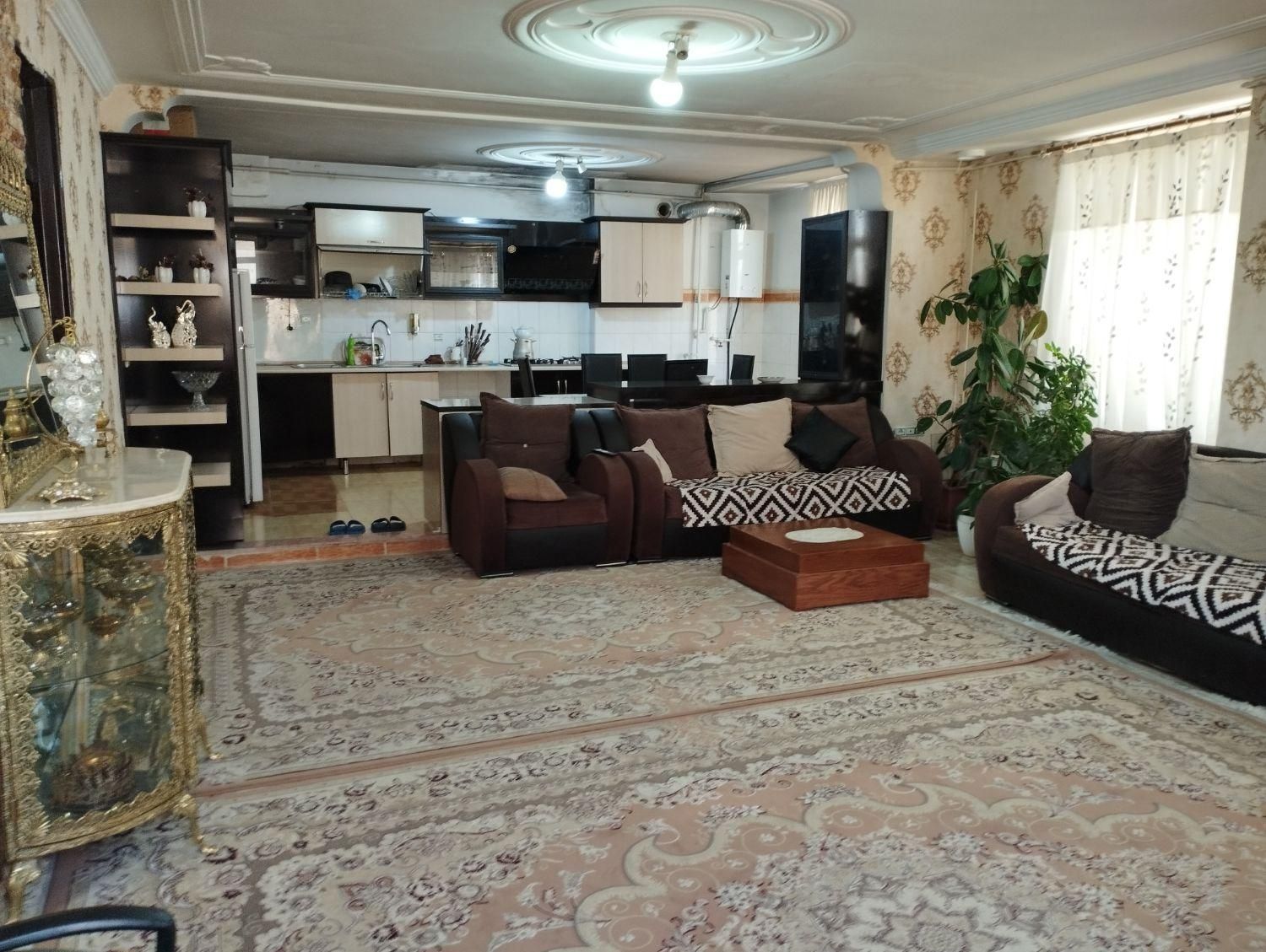 سویت دو خوابه|اجارهٔ کوتاه‌مدت آپارتمان و سوئیت|مهاباد (آذربایجان غربی), |دیوار