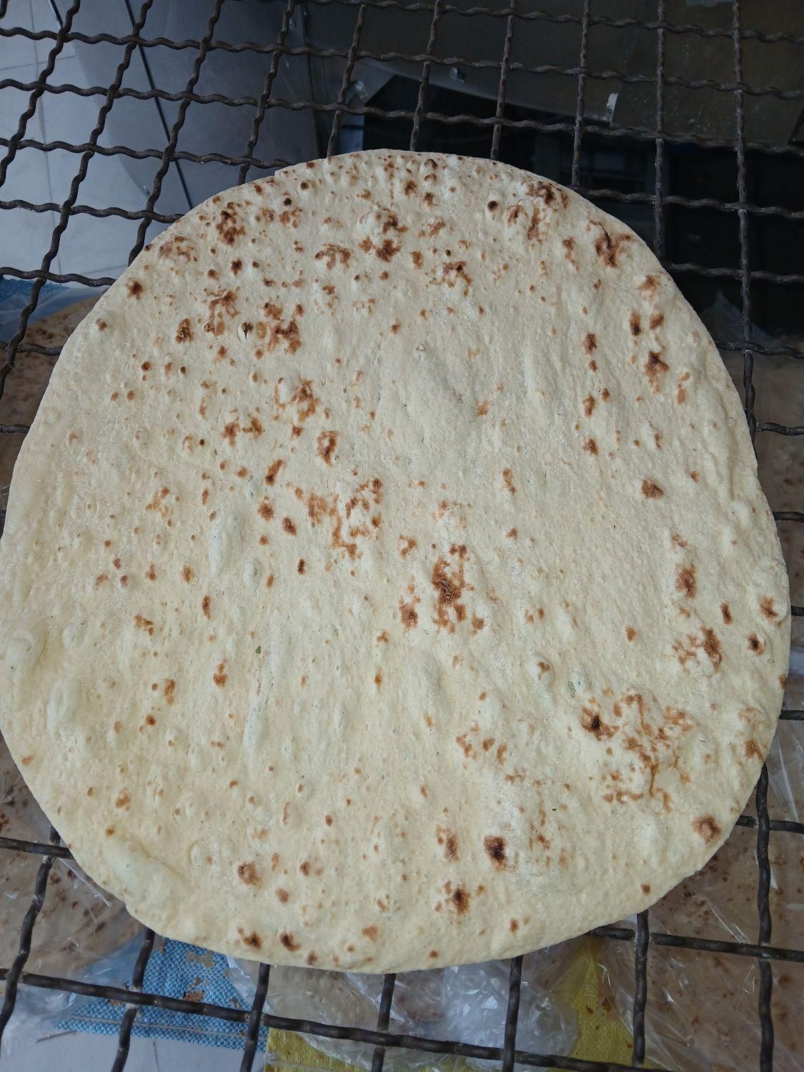 فروش نان|خوردنی و آشامیدنی|اصفهان, امیرعرب|دیوار