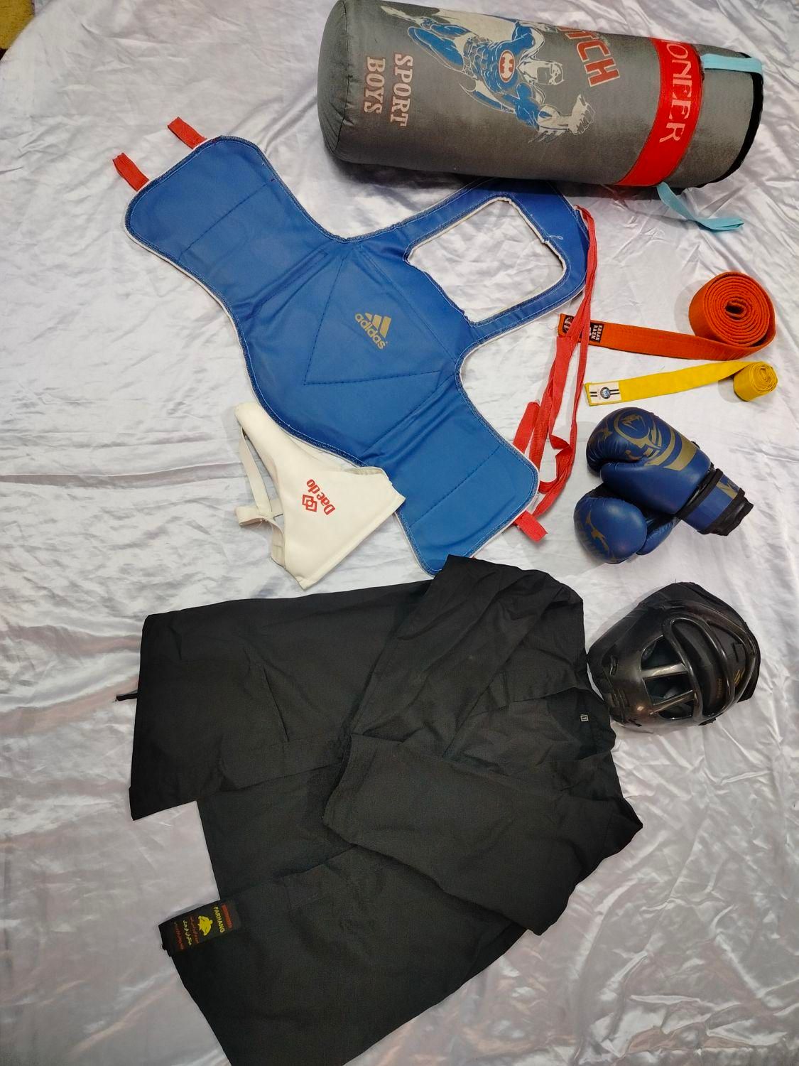 وسایل کیک بوکسینگ|تجهیزات ورزشی|نیشابور, فرح بخش|دیوار