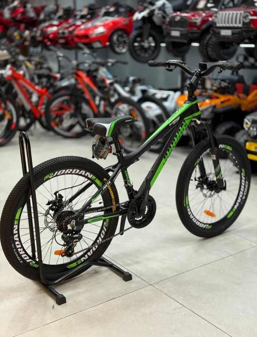 دوچرخه حرفه ای جردن|دوچرخه، اسکیت، اسکوتر|شوشتر, |دیوار