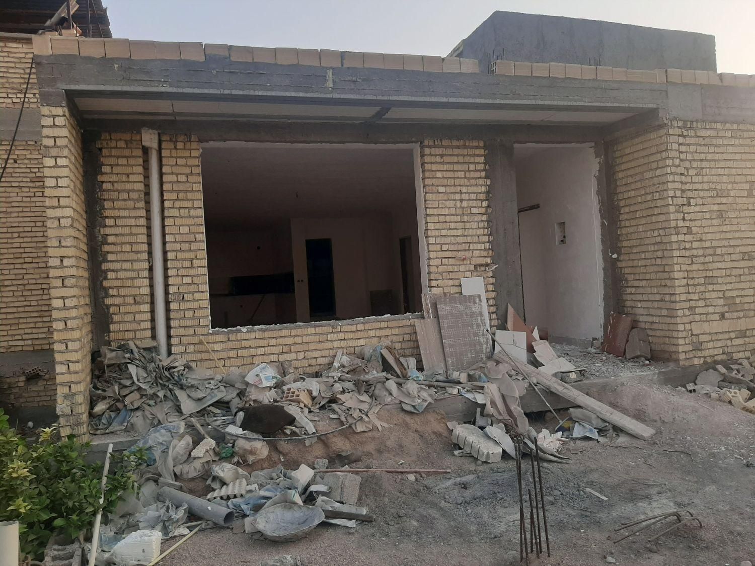 خانه فروشی دوطبقه نوساز بابا علیشاه|فروش آپارتمان|بندر گناوه, |دیوار