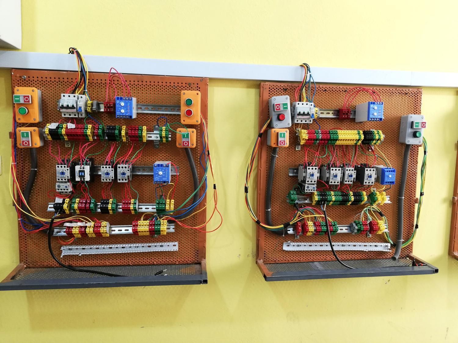 آموزش جامع برق ساختمان صنعتی وسیم پیچی الکتروموتور|خدمات آموزشی|شیراز, ارم|دیوار