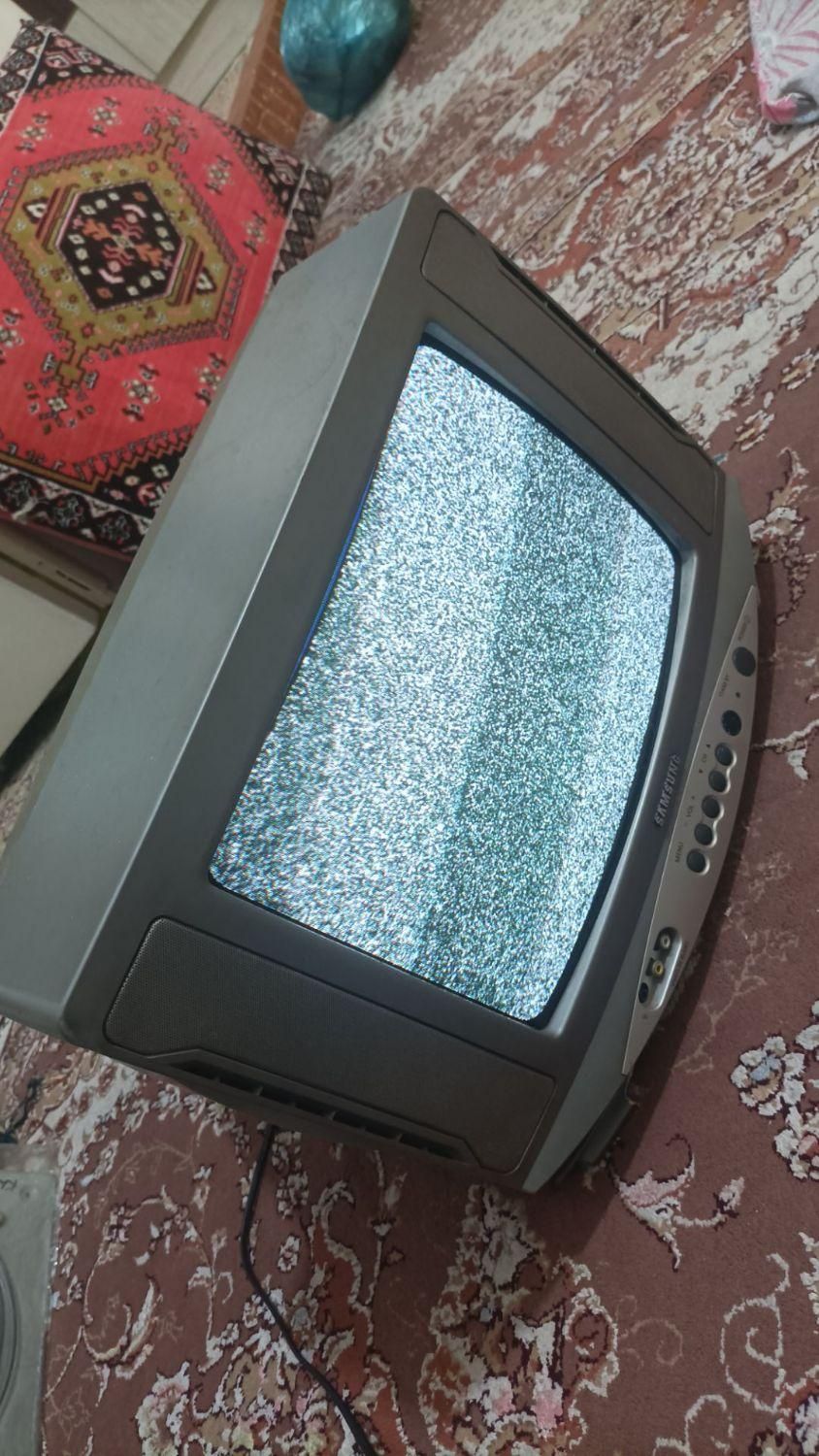 تلویزیون قدیمی رنگی ۱۴ اینچ|تلویزیون و پروژکتور|گلستان (تهران), |دیوار