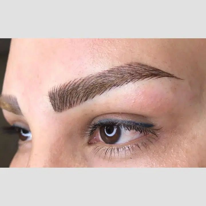 آرایش دائم صورت .خط چشم بن مژه .میکرو پکمنتشن|خدمات آرایشگری و زیبایی|مشهد, ایثار|دیوار