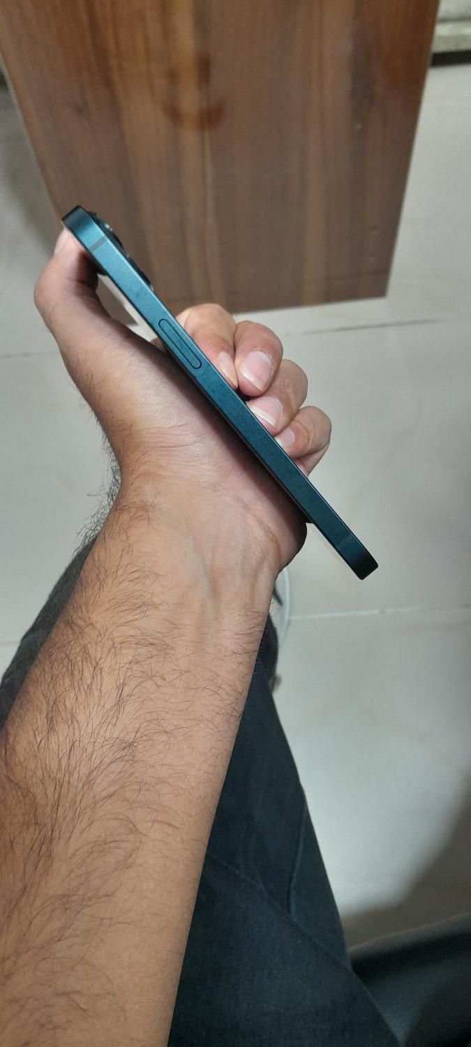 Ip13 بدون خط خش|موبایل|اصفهان, همت‌آباد|دیوار