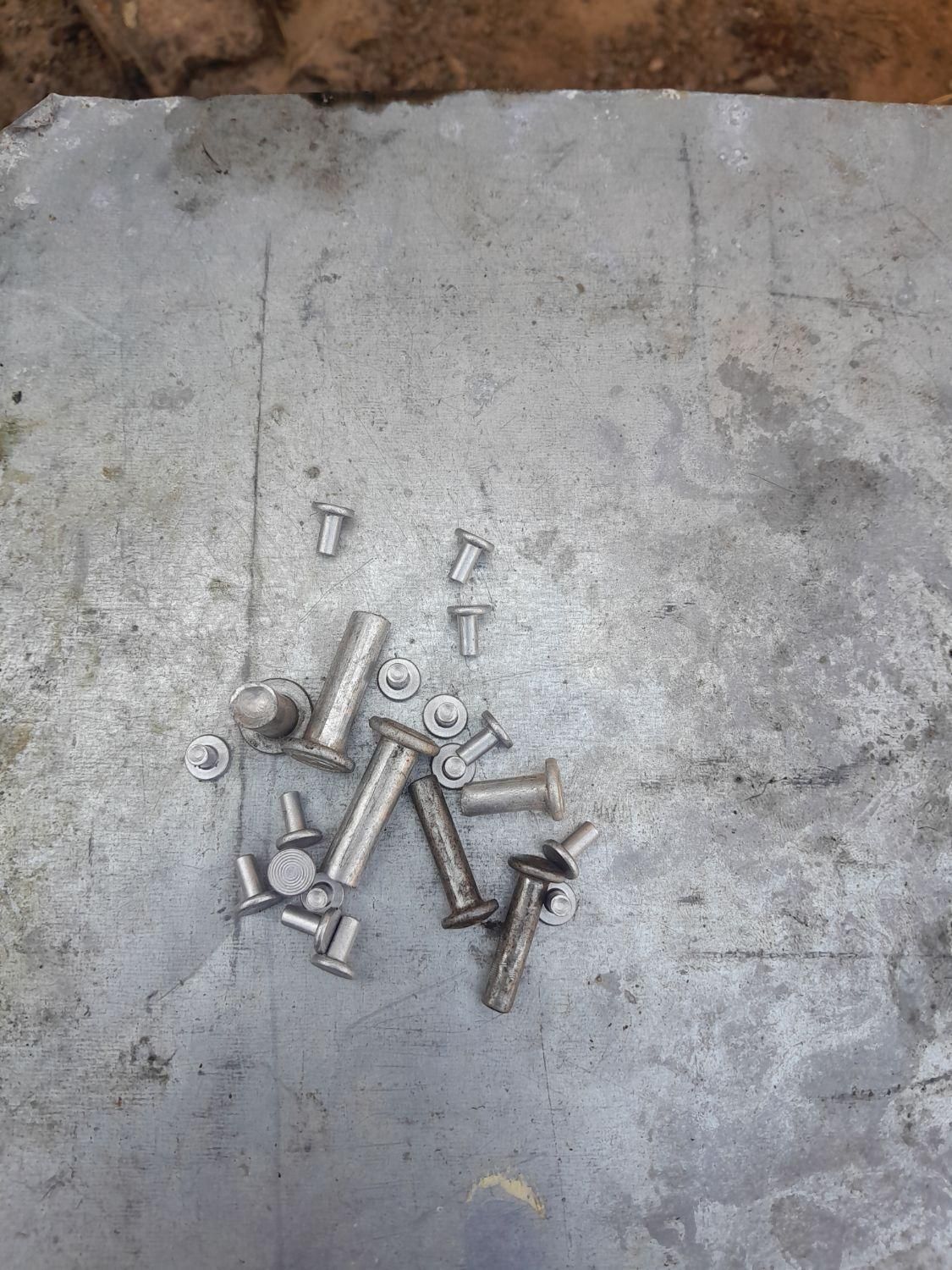 تولید میخ پرچ|ابزارآلات|قرچک, شهرک صنعتی کارا|دیوار