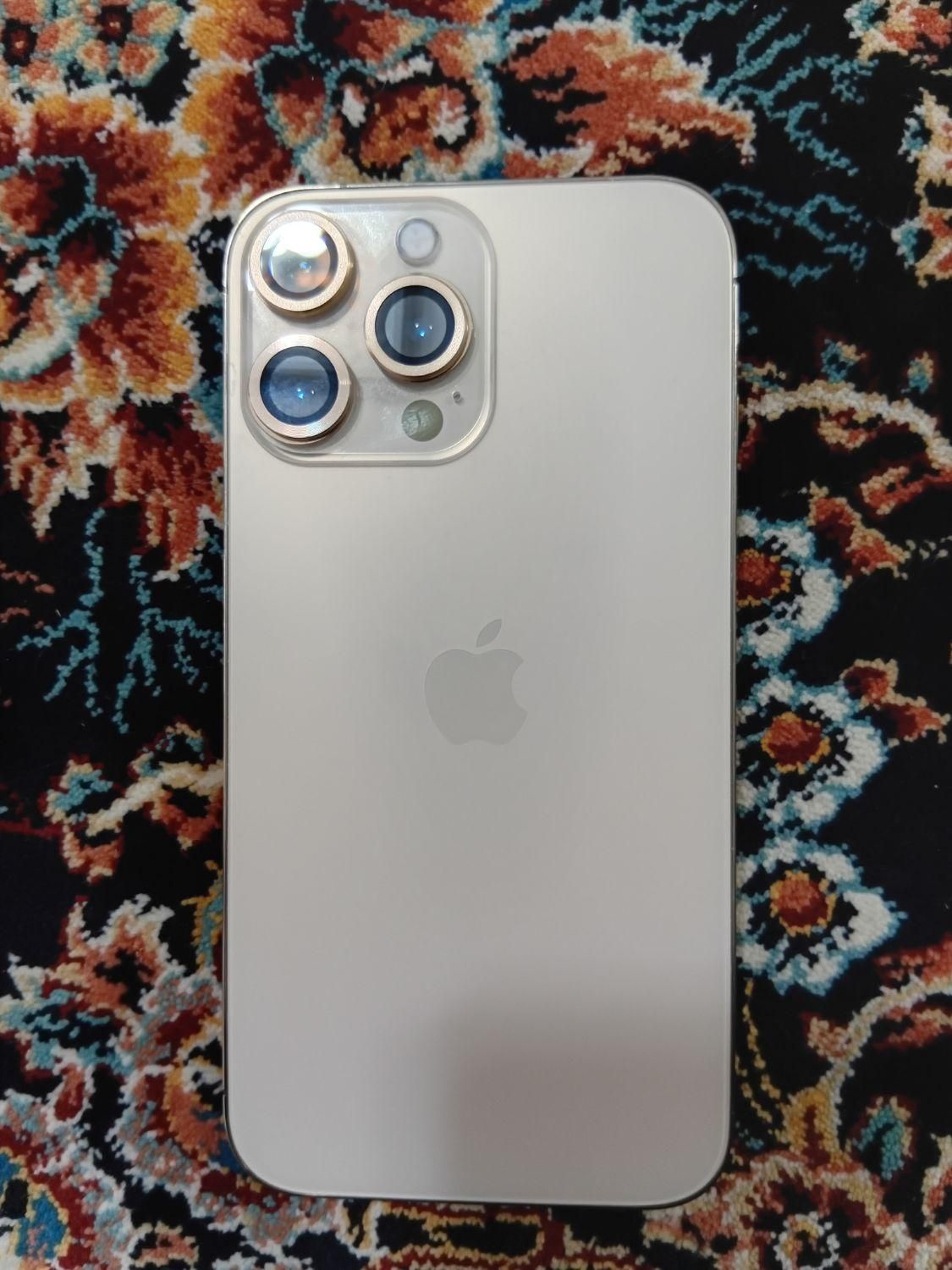 اپل iPhone XR با حافظهٔ ۱۲۸ گیگابایت|موبایل|تهران, اکباتان|دیوار