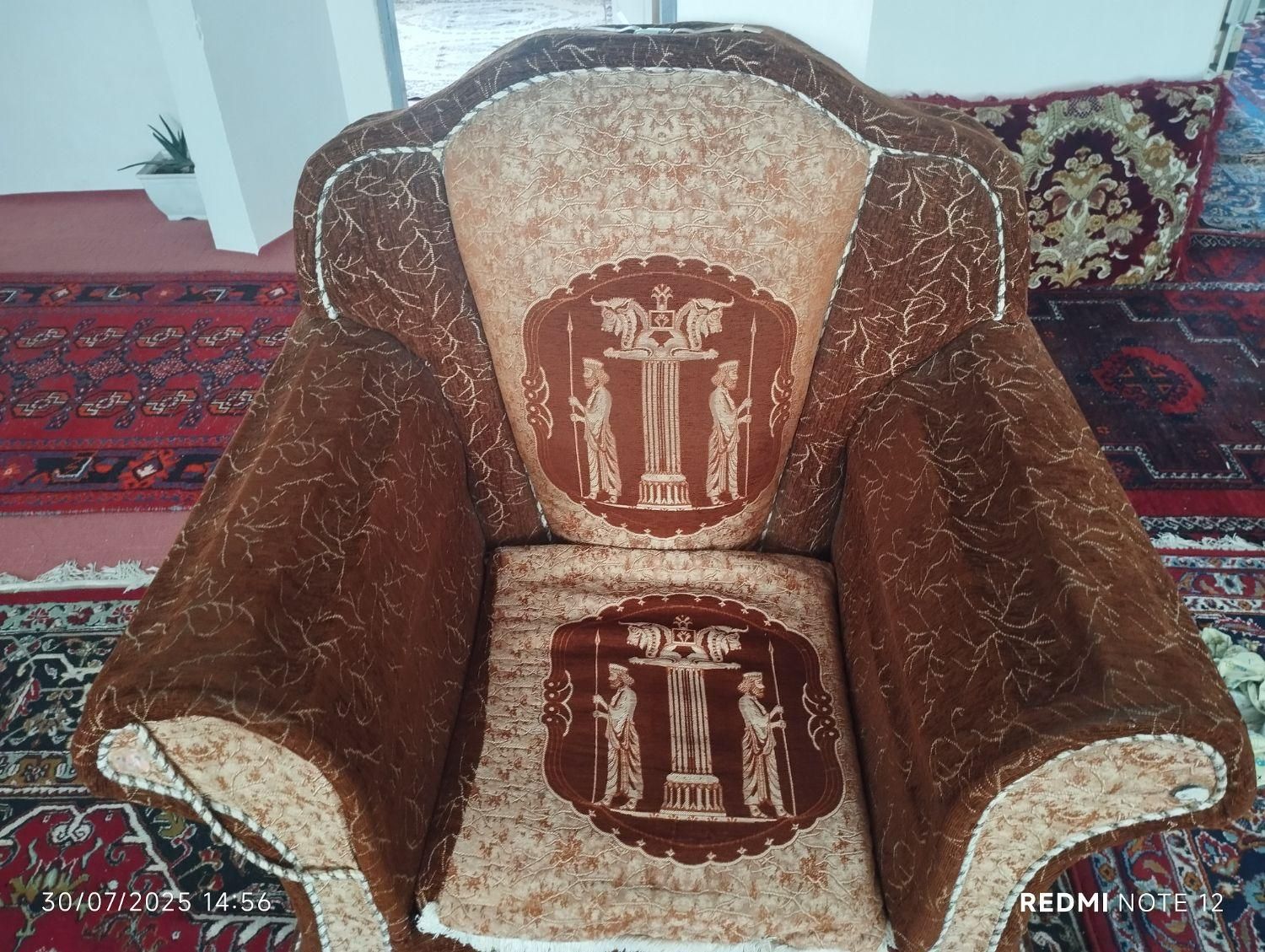 سلام فروش مبل ۶ نفره مناسب خانه باغ|مبلمان خانگی و میز عسلی|بناب, |دیوار