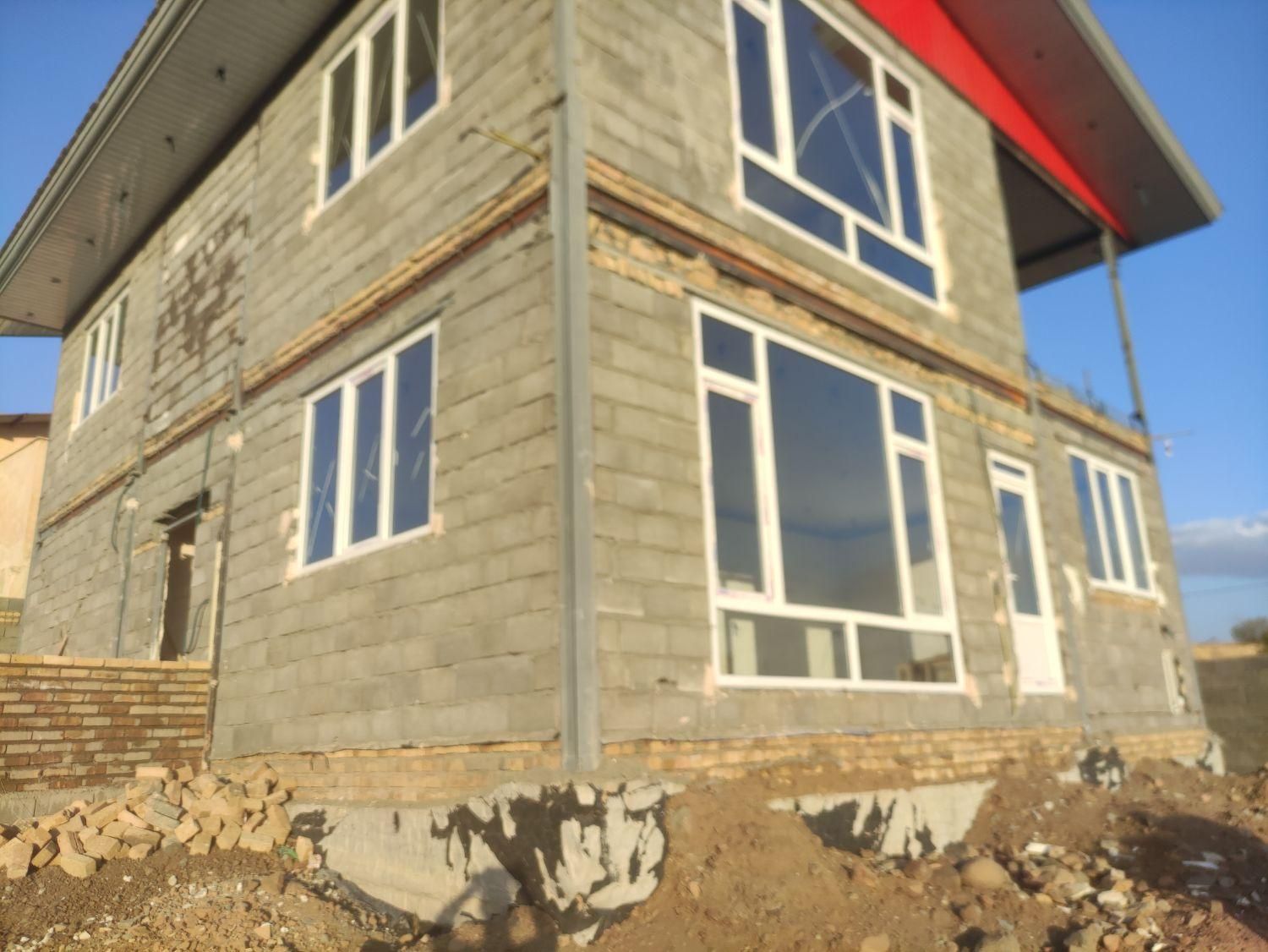 درب و پنجره دوجداره upvc و آلومینیوم و توری|خدمات پیشه و مهارت|بروجرد, |دیوار